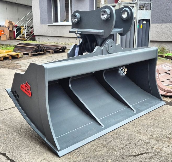 Renomag Cleaning Buckets — power, precision, and reliability in every move! Our buckets handle even the toughest terrains,...